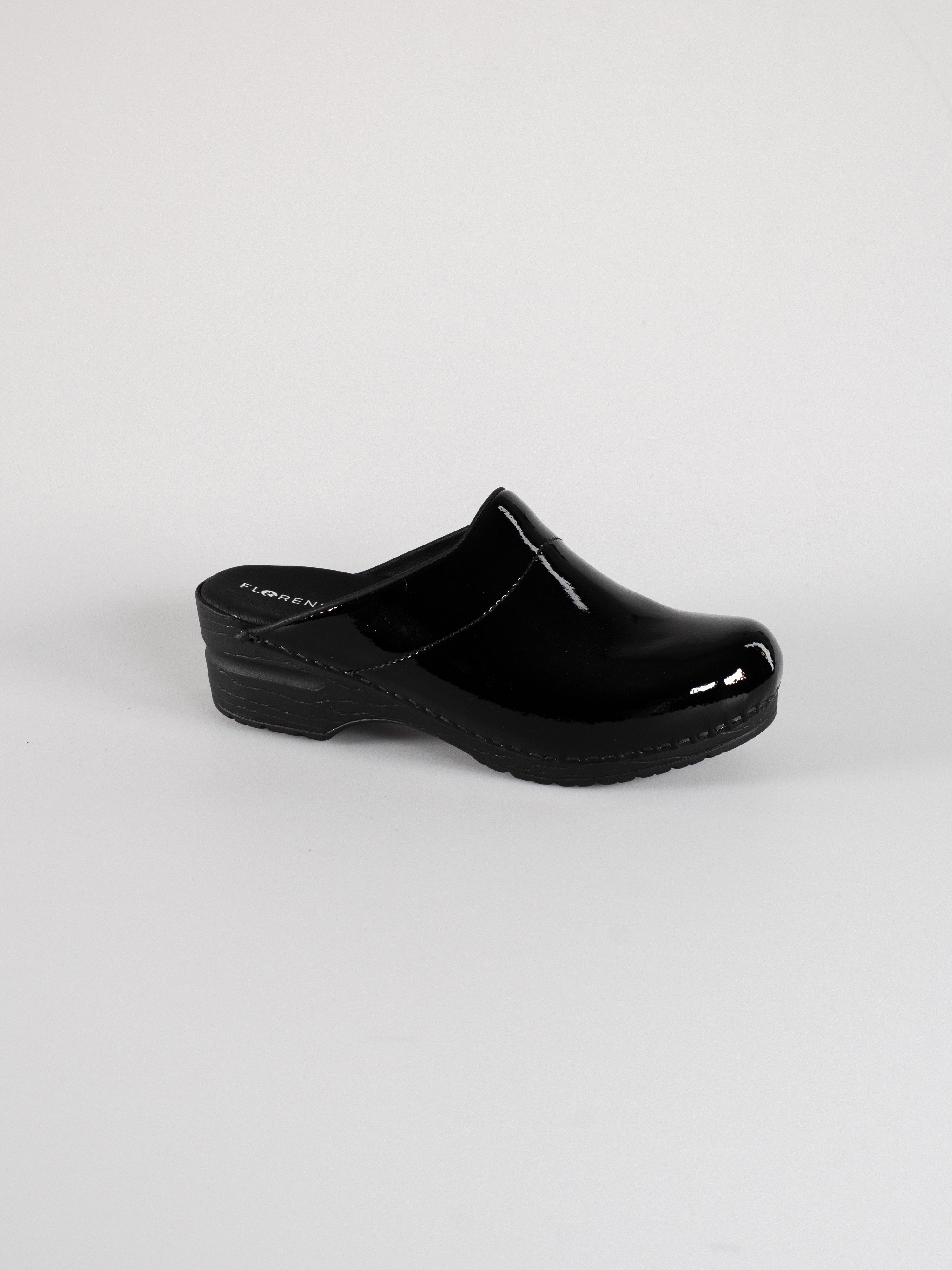 Florensa Flex Black Patent | Zwarte lak medische klomp | Shaped4